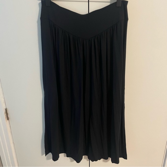 2- Gap Skirts - Picture 4 of 11